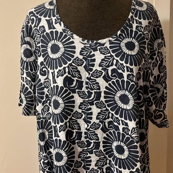 FLAX LINEN, size large. - Picture 3 of 14